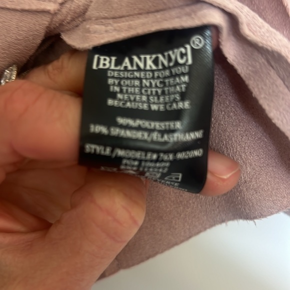 Like new Blank NYC zip jacket - Picture 5 of 5